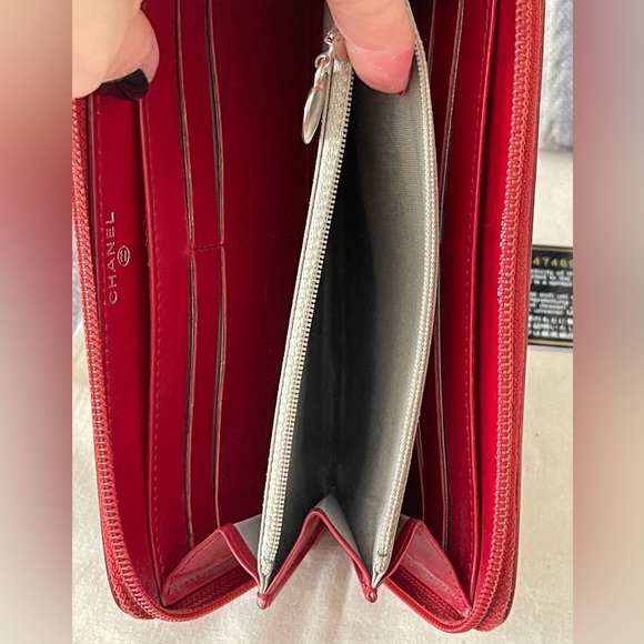 CHANEL Beautiful Caviar Large CC Timeless Zip Around Wallet in Red⭐️W/COA & CARD - Picture 11 of 17